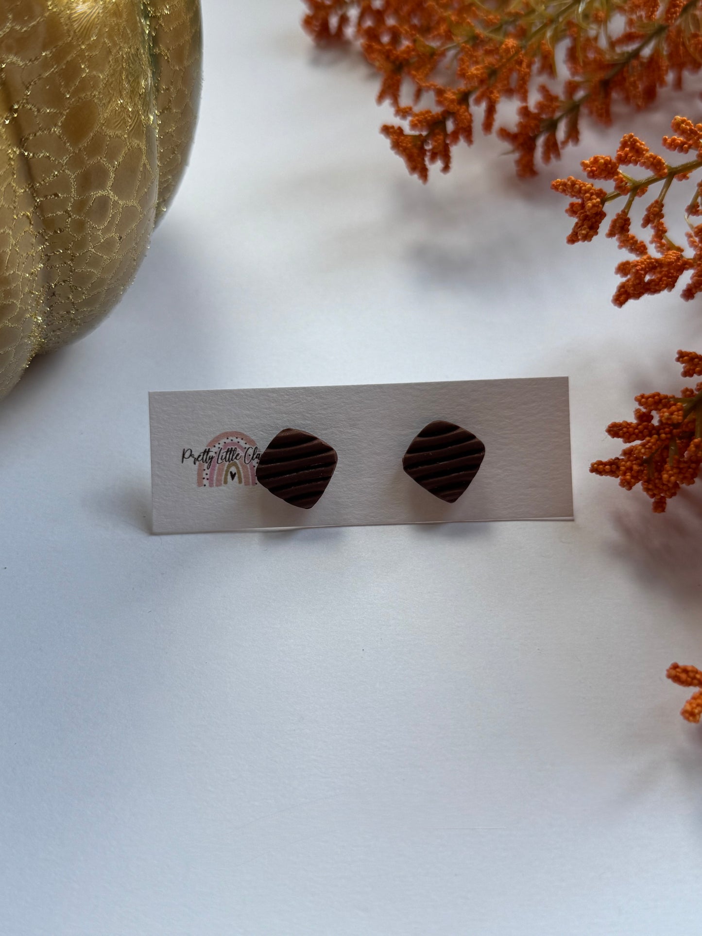 Victoria Studs (brown)