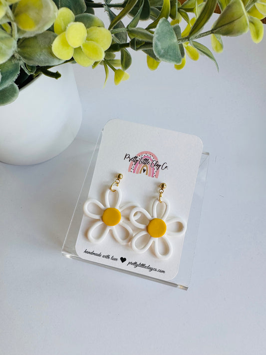 Doodle Daisy Dangles (white)