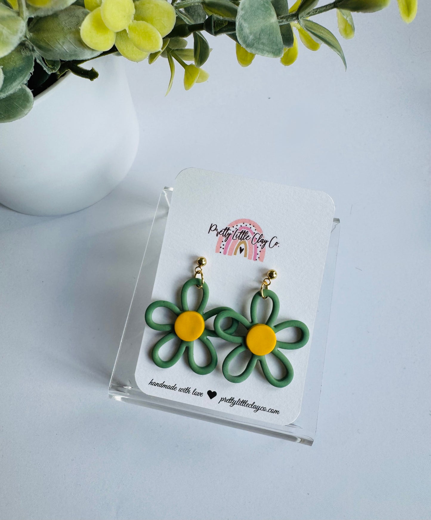 Doodle Daisy Dangles (green)